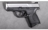 Smith & Wesson ~ M&P 40 Compact ~ .40 S&W - 2 of 2