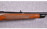 Winchester ~ Pre-64 Model 70 Supergrade ~ .257 Weatherby Magnum - 4 of 12