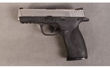 Smith & Wesson ~ M&P 40 ~ .40 S&W - 2 of 2