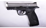 Smith & Wesson ~ M&P 40 ~ .40 S&W - 2 of 2