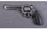 Smith & Wesson ~ 686-6 Plus ~ .357 Magnum - 2 of 3