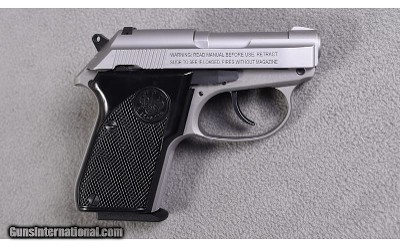 Beretta ~ 3032 Tomcat ~ .32 Auto
