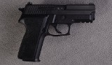 SIG Sauer ~ P-229 ~ 9MM
