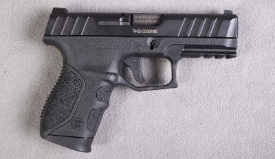 Stoeger ~ STR-9C ~ 9mm