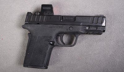 Smith & Wesson ~ Equalizer ~ 9mm