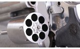 Smith & Wesson ~ Model 686-6 ~ .357 Magnum - 3 of 7