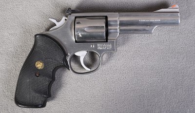 Smith & Wesson ~ Model 66-2 ~ .357 Magnum
