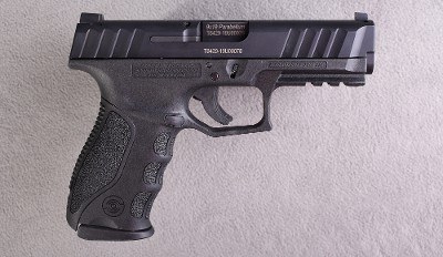 Stoeger ~ STR9 ~ 9mm Luger