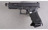 Glock ~ G22 ~ .40 Smith & Wesson - 2 of 4