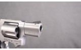 Taurus ~ Model 605 ~ .357 Magnum - 5 of 8
