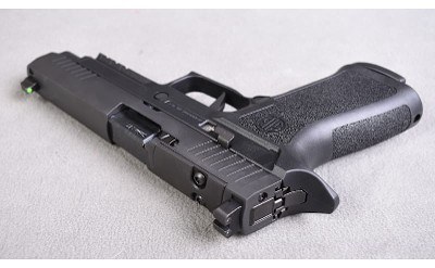 SIG Sauer ~ P320 ~ 9mm - Image 4 of 4