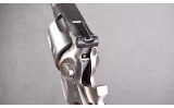 Ruger ~ Redhawk ~ .44 Magnum - 7 of 9