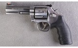 Smith & Wesson ~ Model 686-6 ~ .357 Magnum - 2 of 10