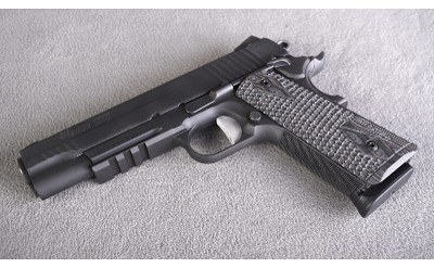 SIG Sauer ~ 1911 ~ .45 ACP - Image 3 of 4