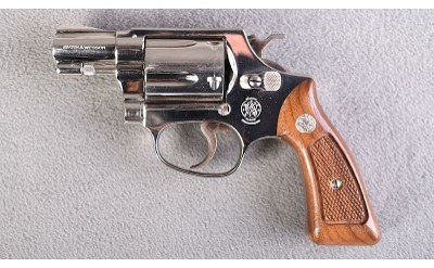 Smith & Wesson ~ Model 36 ~ .38 Smith & Wesson Special - Image 2 of 11