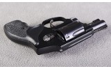 Smith & Wesson ~ Model 442 ~ .38 Smith & Wesson Special - 3 of 4