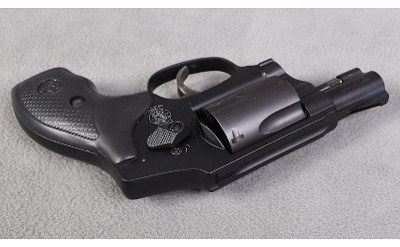 Smith & Wesson ~ Model 442-2 Airweight ~ .38 Special +P - Image 3 of 4