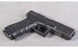 Glock ~ G17 Gen 4 ~ 9mm Luger - Image 4 of 4