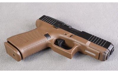 Glock ~ G19 ~ 9mm - Image 4 of 4