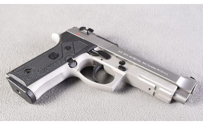 Beretta ~ 92FS Vertec ~ 9mm - Image 4 of 4