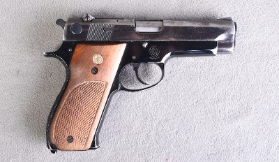 Smith & Wesson ~ 39-2 ~ 9mm - Image 1 of 2