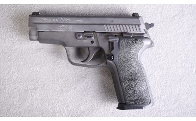 SIG Sauer ~ P229 ~ .40 S&W - Image 2 of 2