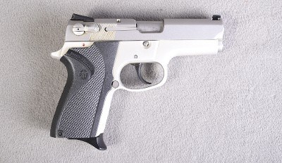 Smith & Wesson ~ 6906 ~ 9mm - Image 1 of 2
