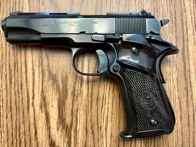 Llama IIIA 380 Pistol
