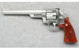 Smith & Wesson Model 629-1 in 44 Mag - 2 of 5
