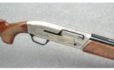 Browning Maxus Duck Unlimited Edition in 12 Ga - 2 of 8