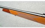 Weatherby Mark V Deluxe in 378 Wby Mag - 6 of 9