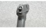 Heckler& Koch P2000 in 40 S&W - 4 of 5