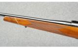Weatherby Mark V Deluxe German in 300 Wby Mag - 6 of 9