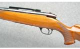 Weatherby Mark V Deluxe German in 300 Wby Mag - 4 of 9