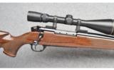 Weatherby Mark V Deluxe in 7mm Wby Mag - 5 of 7