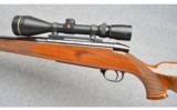 Weatherby Mark V Deluxe in 300 Wby Mag - 4 of 7