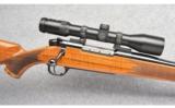 Weatherby Mark V Deluxe in 416 Wby Mag - 2 of 8
