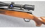 Weatherby Mark V Deluxe in 378 Wby Mag - 4 of 9