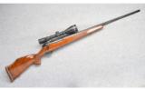 Weatherby Mark V Deluxe in 340 Wby Mag - 1 of 7