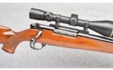 Weatherby Mark V Deluxe in 340 Wby Mag - 2 of 7