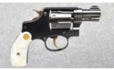 Smith & Wesson HE Post-War in 32 S&W - 4 of 4