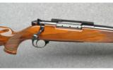 Weatherby Mk V Deluxe 340 Wby Mag - 2 of 7