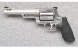 Smith and Wesson Model 500 in 500 S&W - 2 of 5