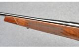 Weatherby Mark V Deluxe in 7mm Wby Mag - 6 of 7