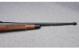 Weatherby Vanguard Rifle in 7MM Remington Magnum - 4 of 9