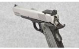Dan Wesson 1911 Silverback in 10mm - 4 of 4
