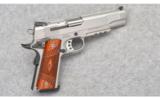 Smith & Wesson SW1911TA E-Series in 45 ACP - 1 of 4