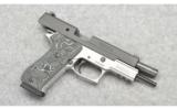 Sig Sauer P220 Elite in 10mm - 3 of 4