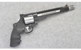 Smith & Wesson Model 629-7 Hunter in 44 Mag - 1 of 3