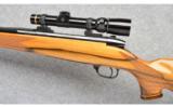 Weatherby Mark V Custom in 460 Wby - 4 of 8